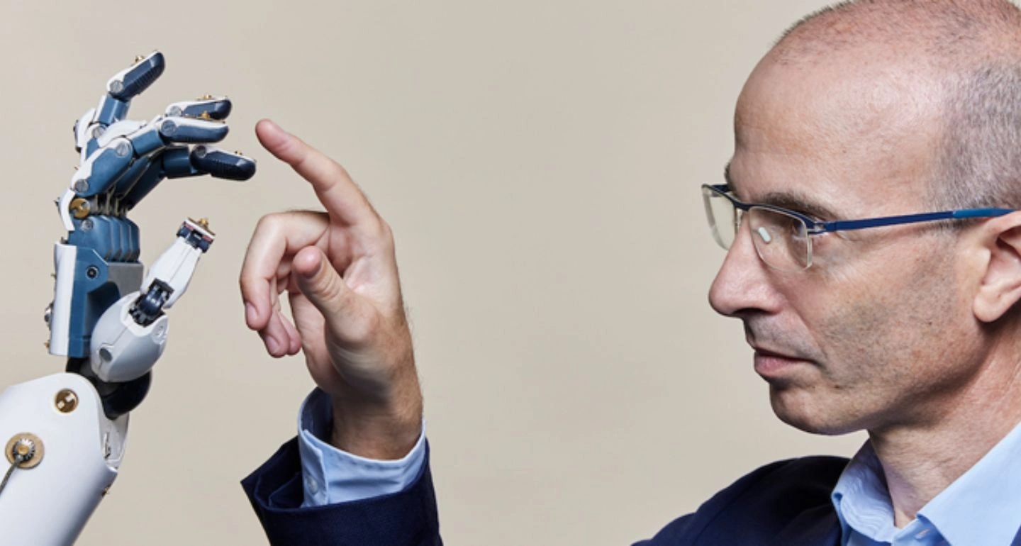 เมื่อ AI เปลี่ยนจาก "ผู้ช่วย" เป็น "ตัวแทนผู้ทรงอิทธิพล: บทเรียนจาก Yuval Noah Harari ถึงผู้นำธุรกิจ ก่อนอำนาจตัดสินใจจะหลุดจากมือมนุษย์