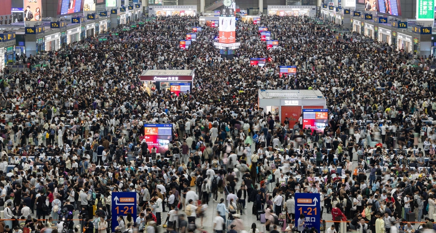 ยอดโดยสารรถไฟหยุดยาว 'วันชาติจีน' วันแรก ทุบสถิติทะลุ 25 ล้านครั้ง