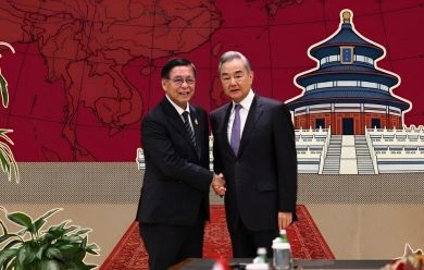 หวังอี้พบปะหารือสีหศักดิ์ หนุนจีน-ไทยร่วมปฏิรูปธรรมาภิบาลโลก