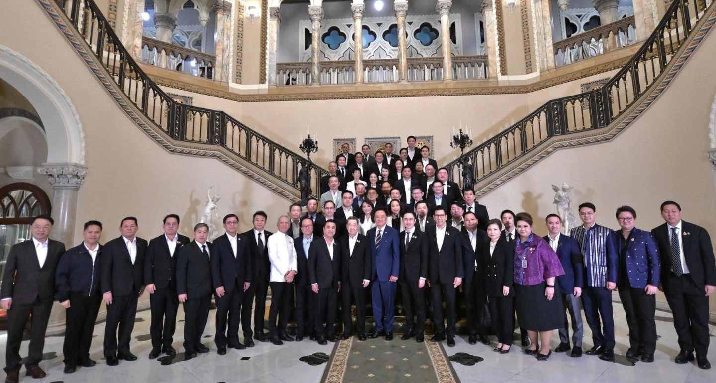 รัฐบาลเปิดเวทีรับฟังข้อเสนอภาคเอกชนเพื่อขับเคลื่อนเศรษฐกิจไทย