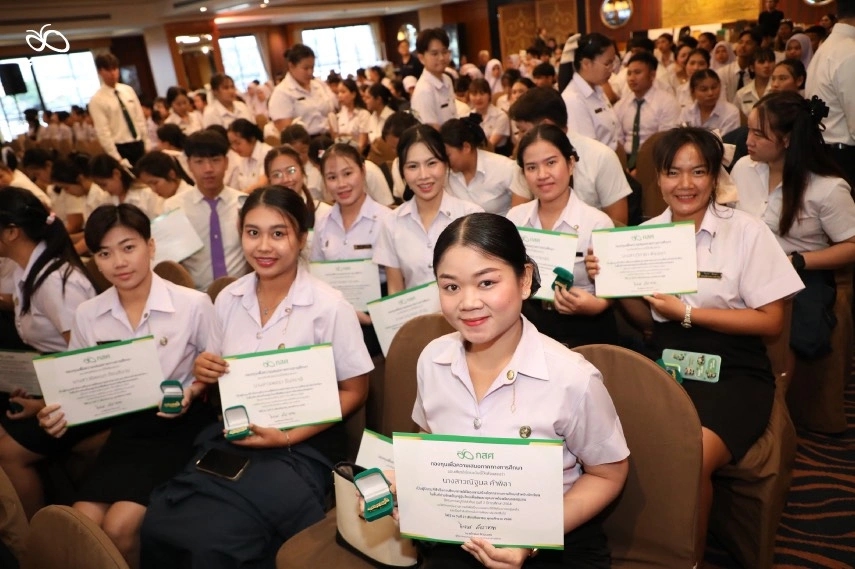 ปลื้มใจ 'ครูรัก(ษ์)ถิ่น' ผลิต 295 คนสำเร็จปริญญา กลับสอนร.ร.บ้านเกิด